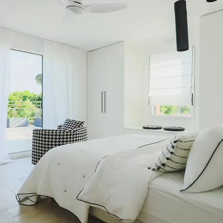 Magnifique Climatisee 4 Chambres, 4 Salles De Bain Avec Piscine Chauffee, Salle De Sport Proche 빌라