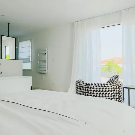 Villa Magnifique Climatisee 4 Chambres, 4 Salles De Bain Avec Piscine Chauffee, Salle De Sport Proche *